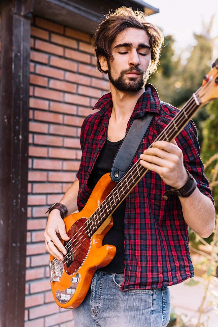 local bass lesson teacher